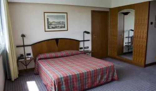 Unaway Hotel Firenze Nord - A1 Campi Bisenzio 4*,  Italy
