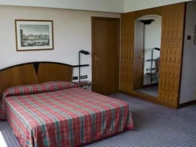 Unaway Hotel Firenze Nord - A1 Campi Bisenzio